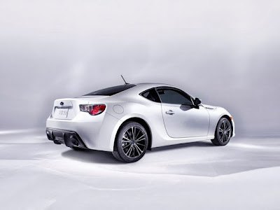 2013 Subaru BRZ White