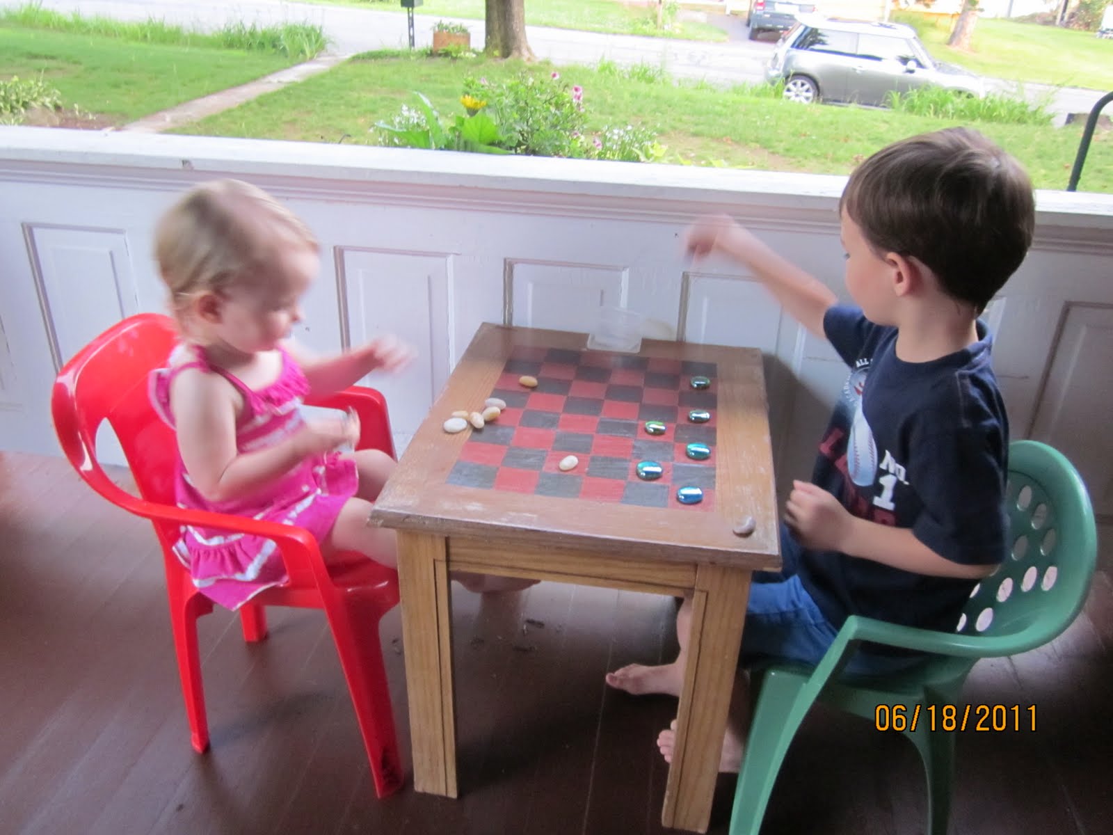 I make stuff a quick Cracker Barrel checker board