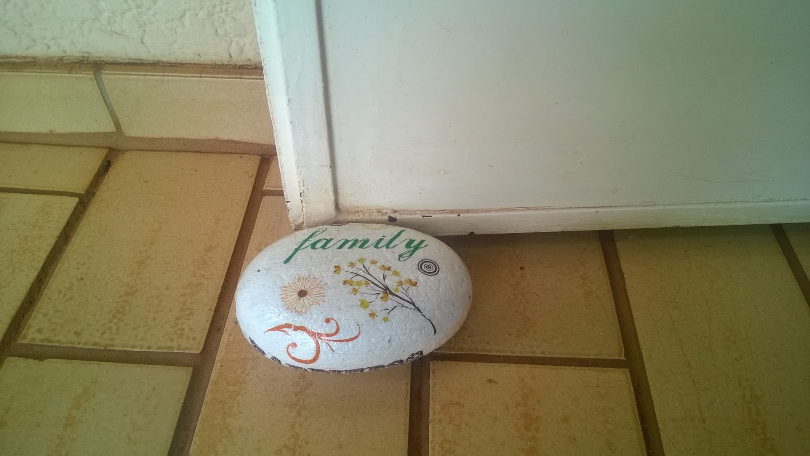 Laura's DIY crafts Painted Rock Door Stop