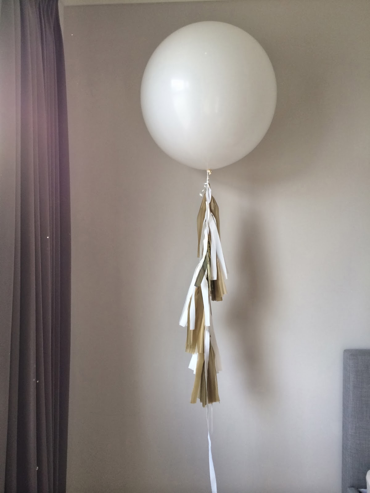 epitome of eve DIY Balloon Tassel Garland