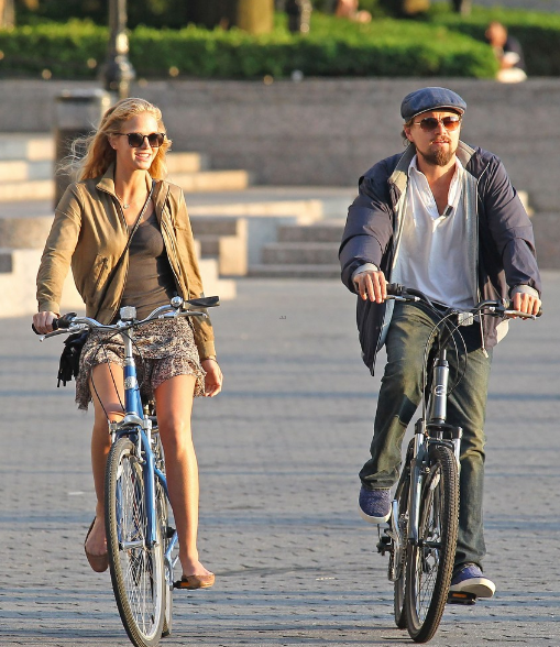 Leo Dicaprio and Erin Heatherton on a bike ride date