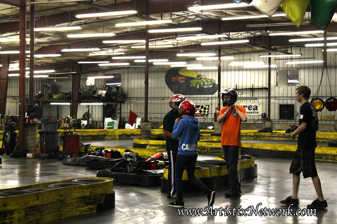 South Dakota Photo Flags and Wheels Indoor Racing