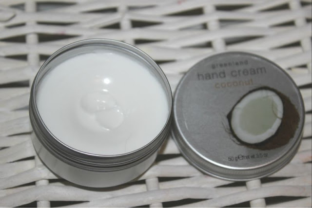Greenland Lip Balm and Hand Cream Kit in Coconut 
