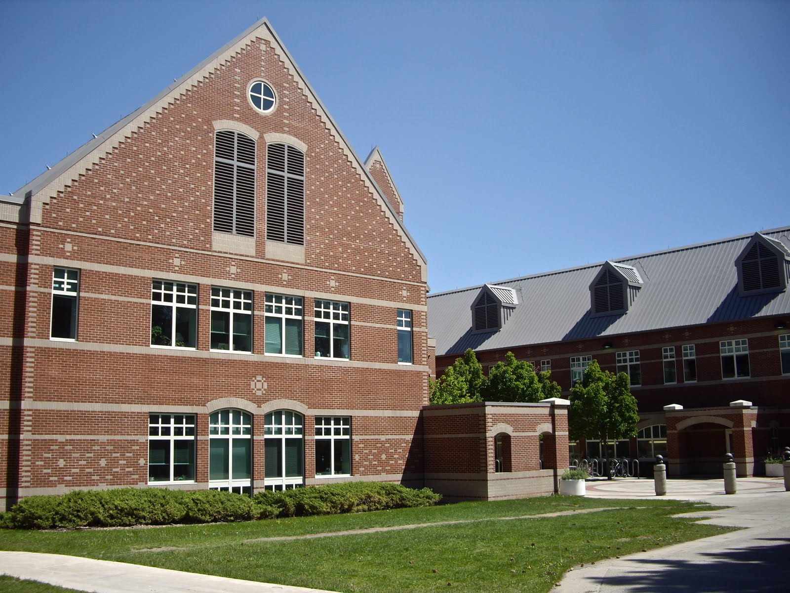 Ellensburg Today Central Washington University campus scene.