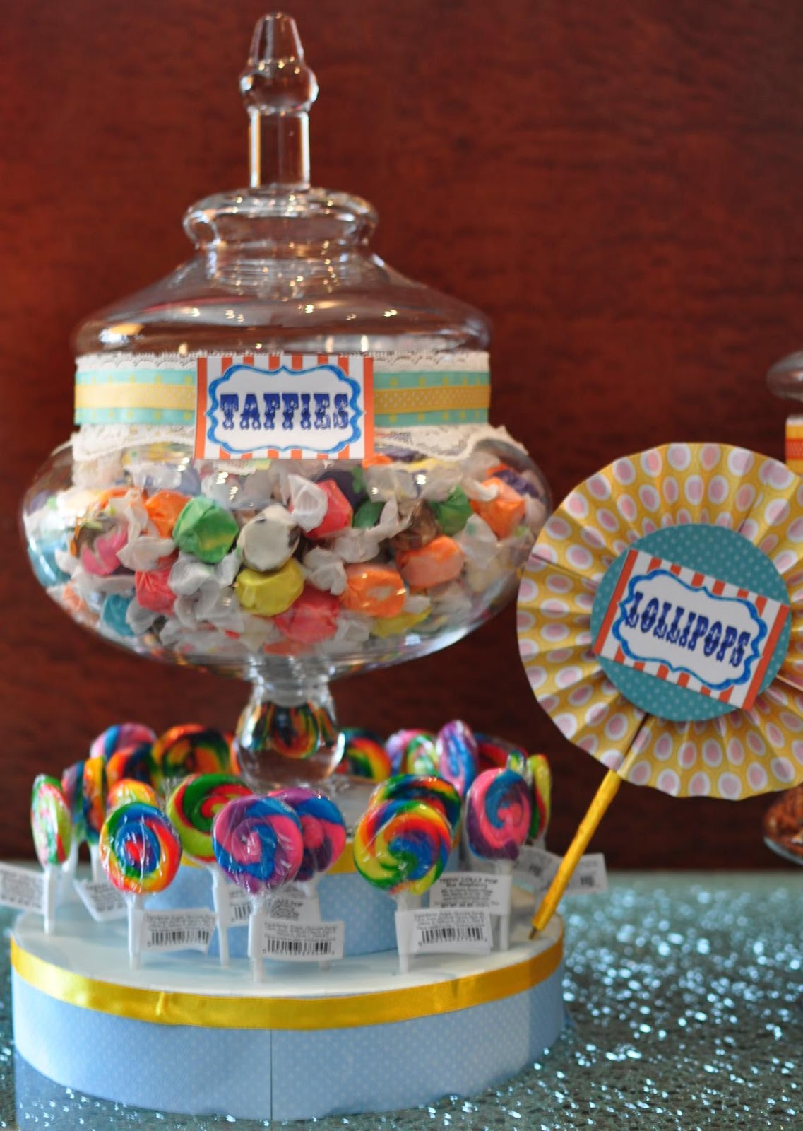 A Reception To Remember A Fun Carnival Themed Wedding