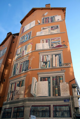 La biblioteca de la ciudad en Lyon, Francia