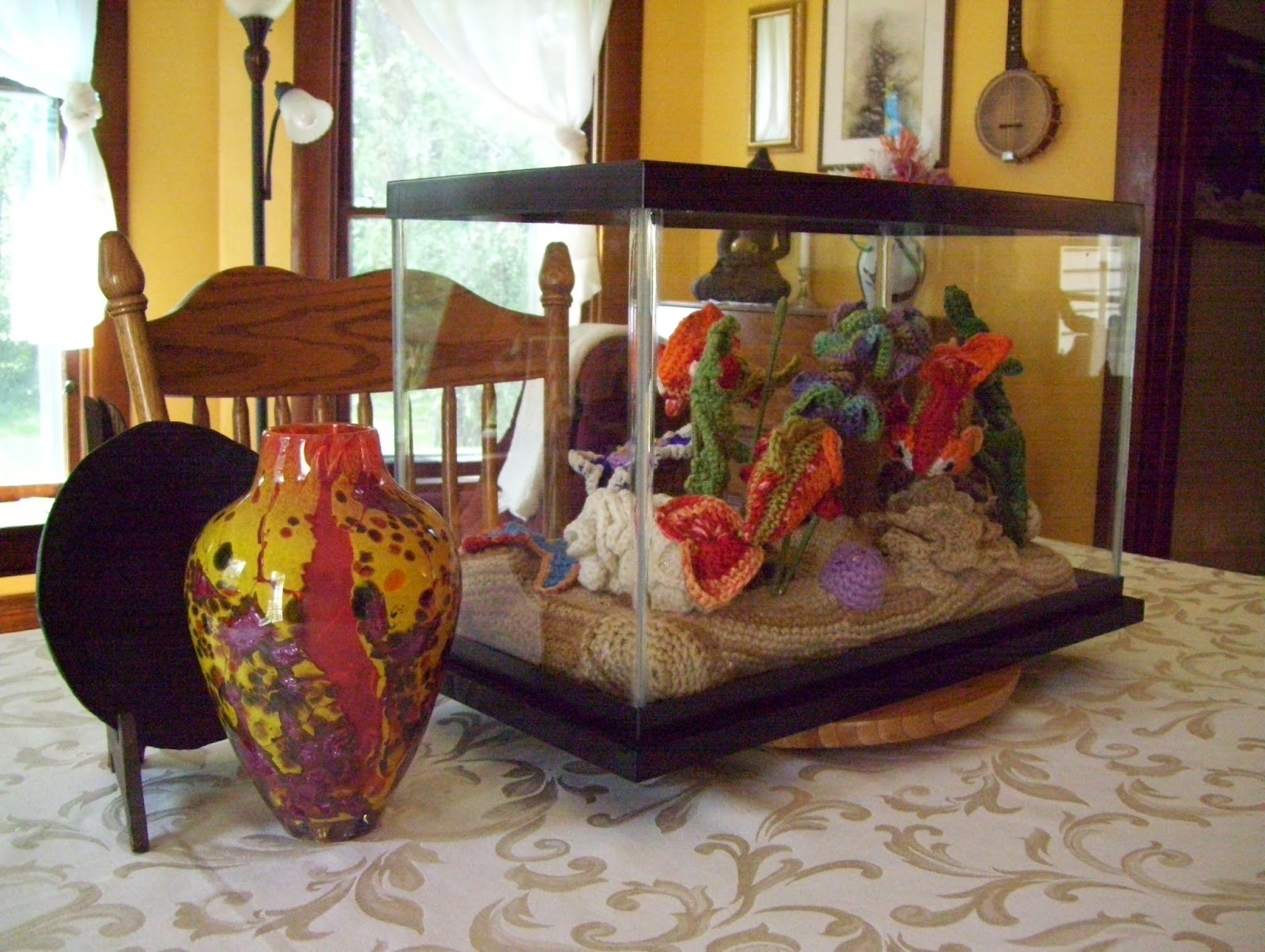 Tank fish crocheted 2137 studio