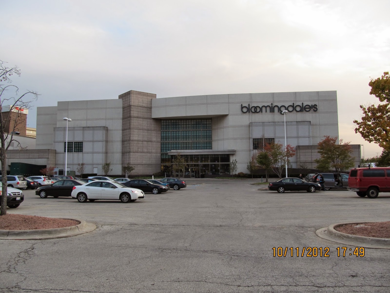 Trip to the Mall Westfield Old Orchard (Skokie, IL)