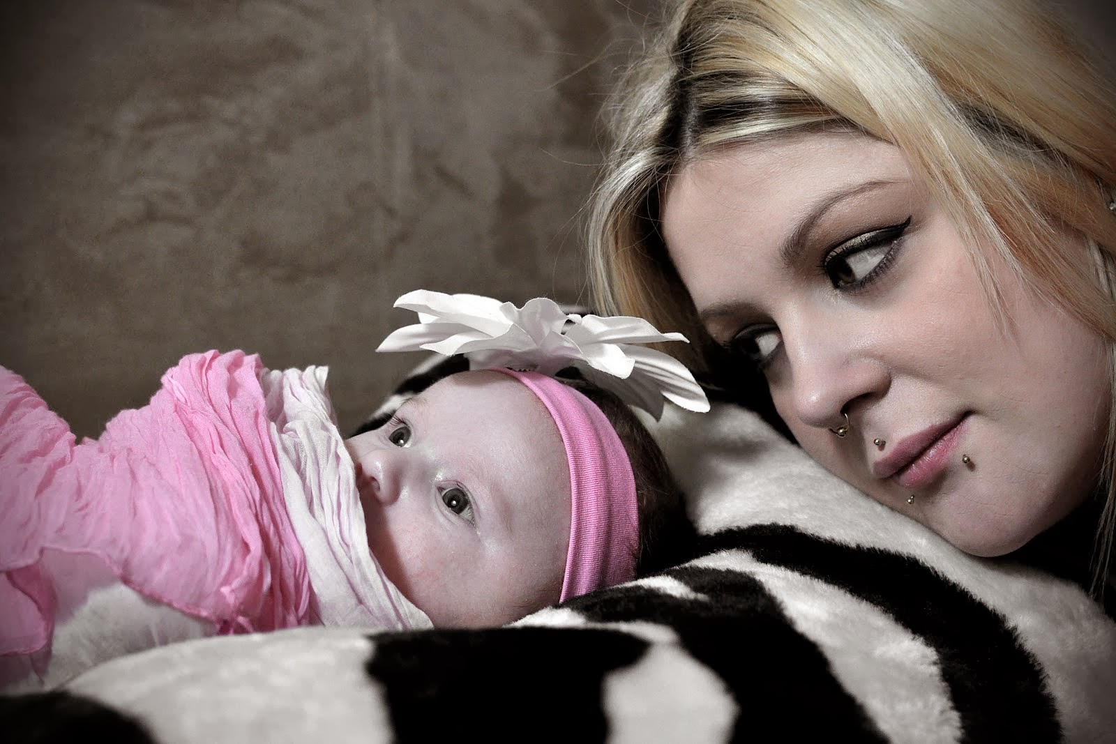 Maman et femme heureuse 