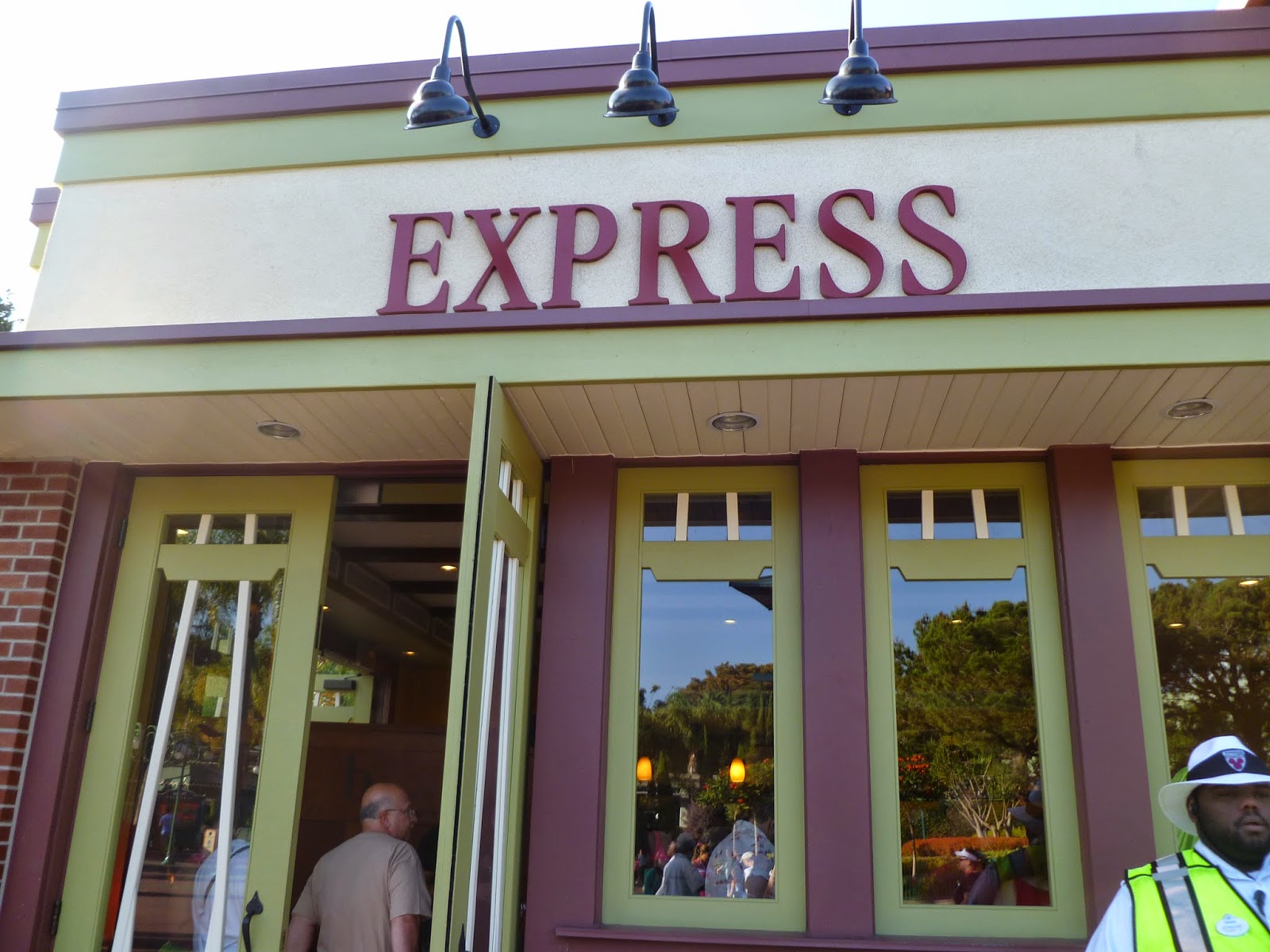 The Pastry Chef's Baking Bakery Review La Brea Bakery, Downtown Disney