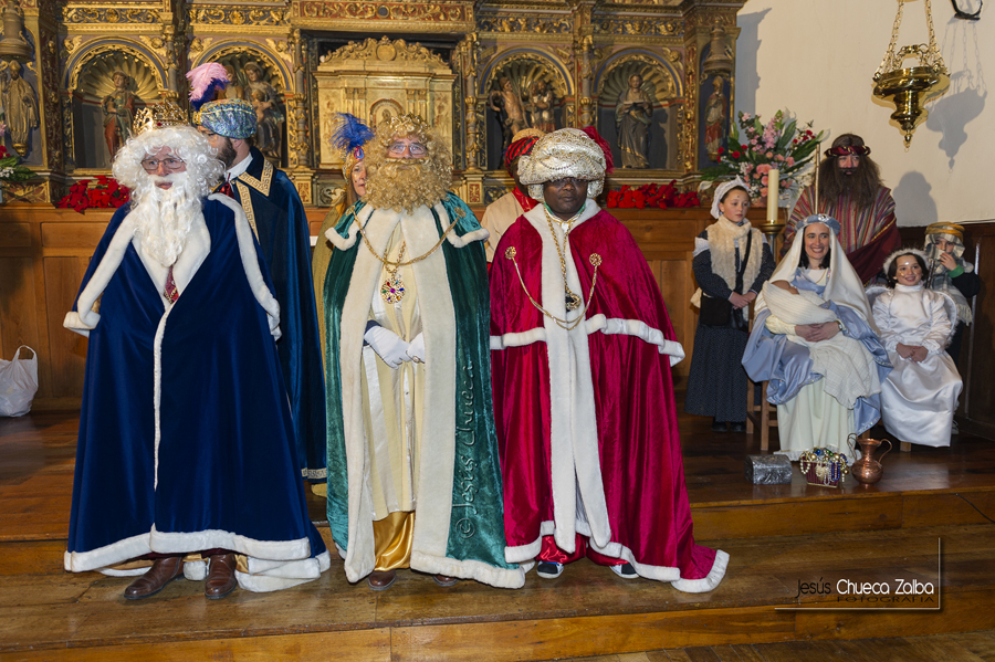 muebles rey arre valle de ezcabarte cabalgata reyes magos de arre 2015 muebles rey arre valle de ezcabarte cabalgata reyes magos de arre 2015