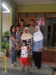 Keluarga ibu Ngadinem (Somo Hartono)