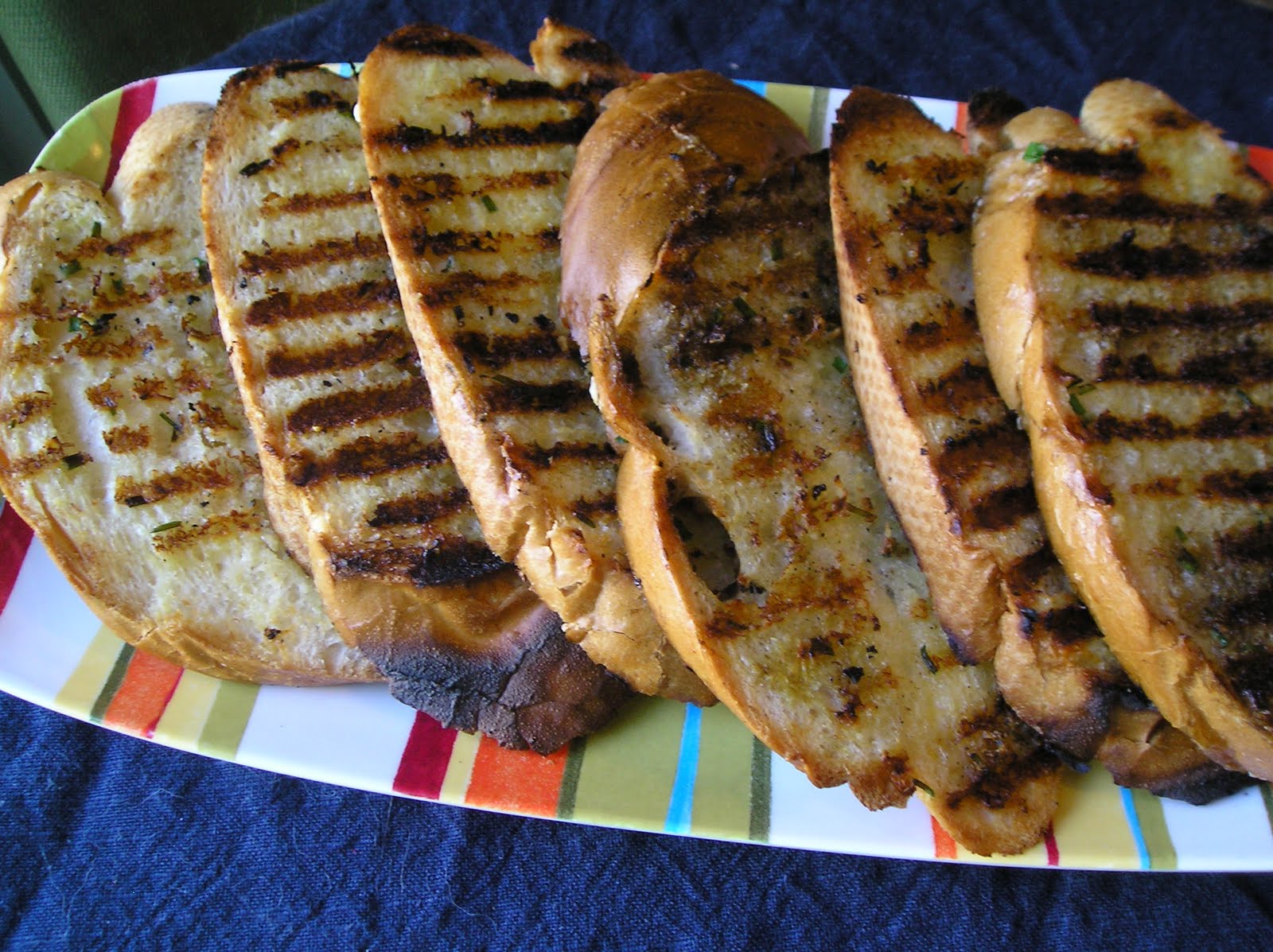 Grilled Garlic Bread Edesia's Notebook
