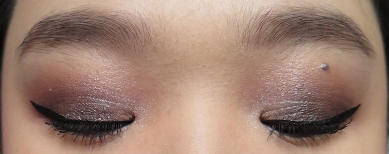Chanel Les 4 Ombres Tissé Vendôme and #20 Eye Brush: Review