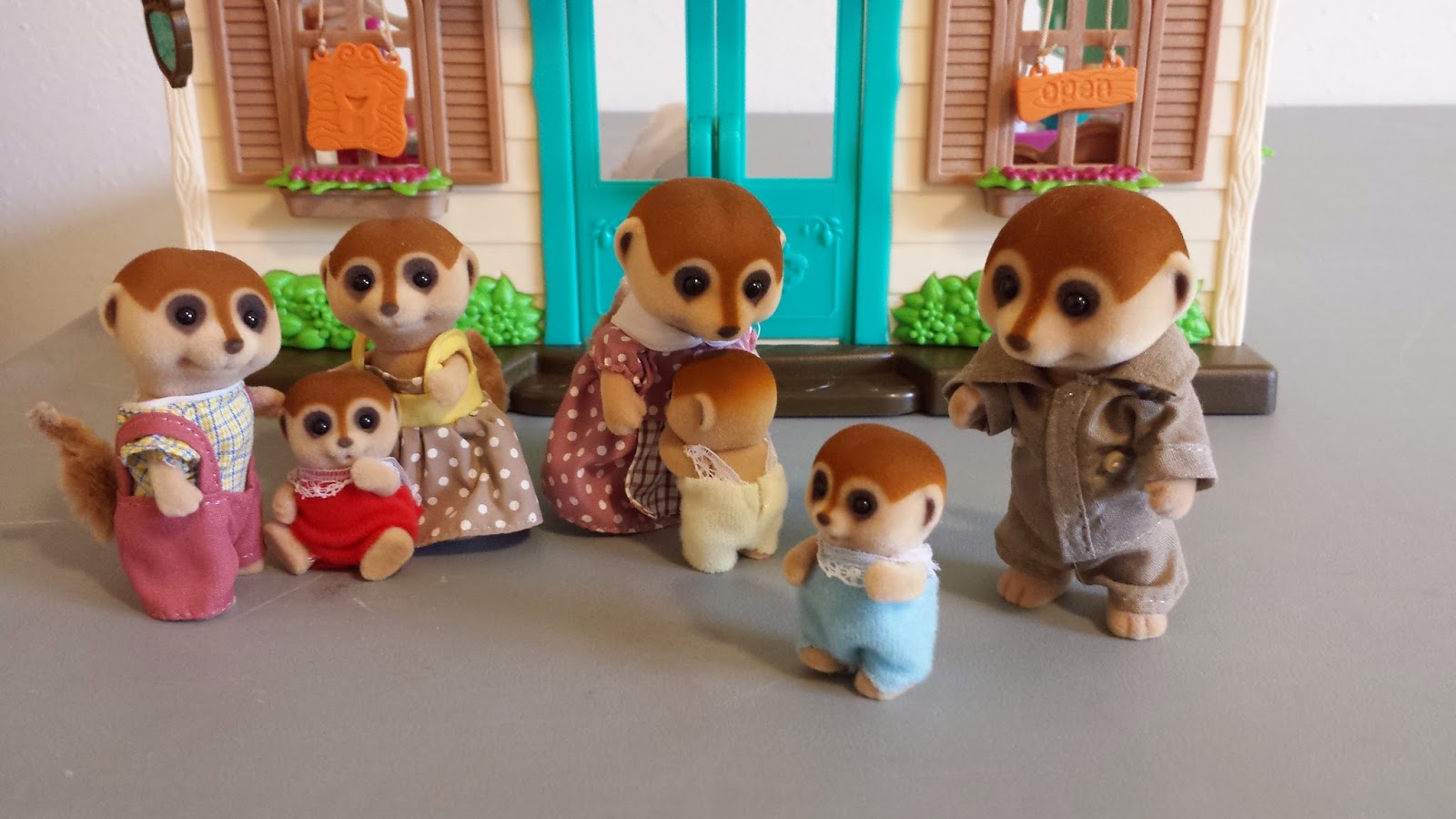 sylvanian meerkat family