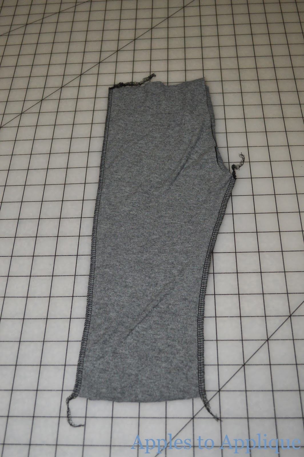 Apples to Applique Adjustable Baby Pants from an Old Shirt