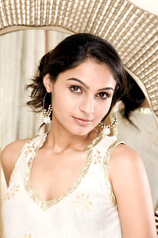 Andrea Jeremiah Latest New Hot Stills PhotogalleryImage wallpapers