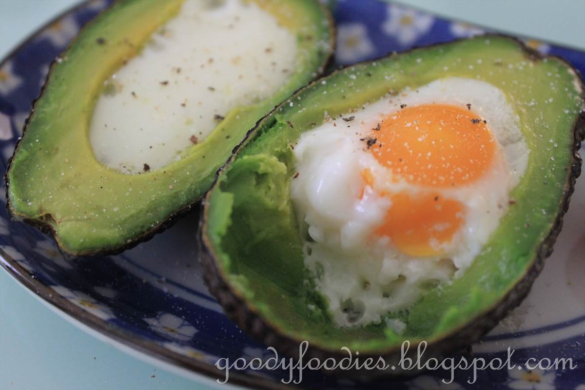 goodyfoodies recipe avocado baked eggs mashed avocado goodyfoodies recipe avocado baked eggs mashed avocado