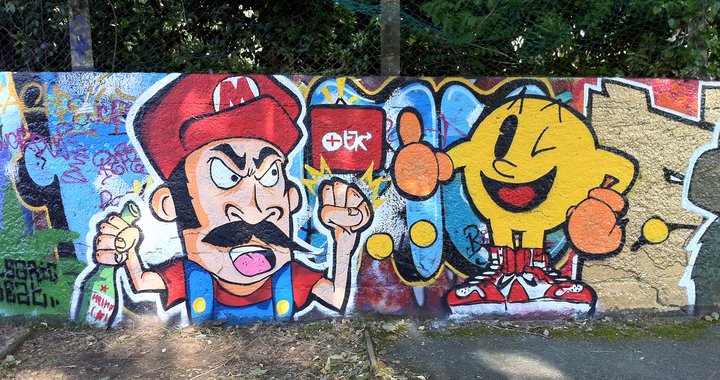 Arte-Urbano-Mario-Pacman.jpg