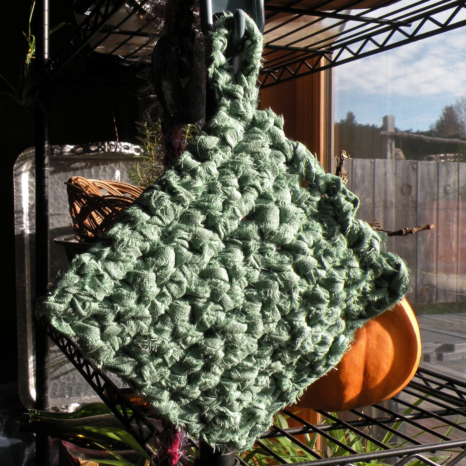 Heavy Duty Pot Holder 1