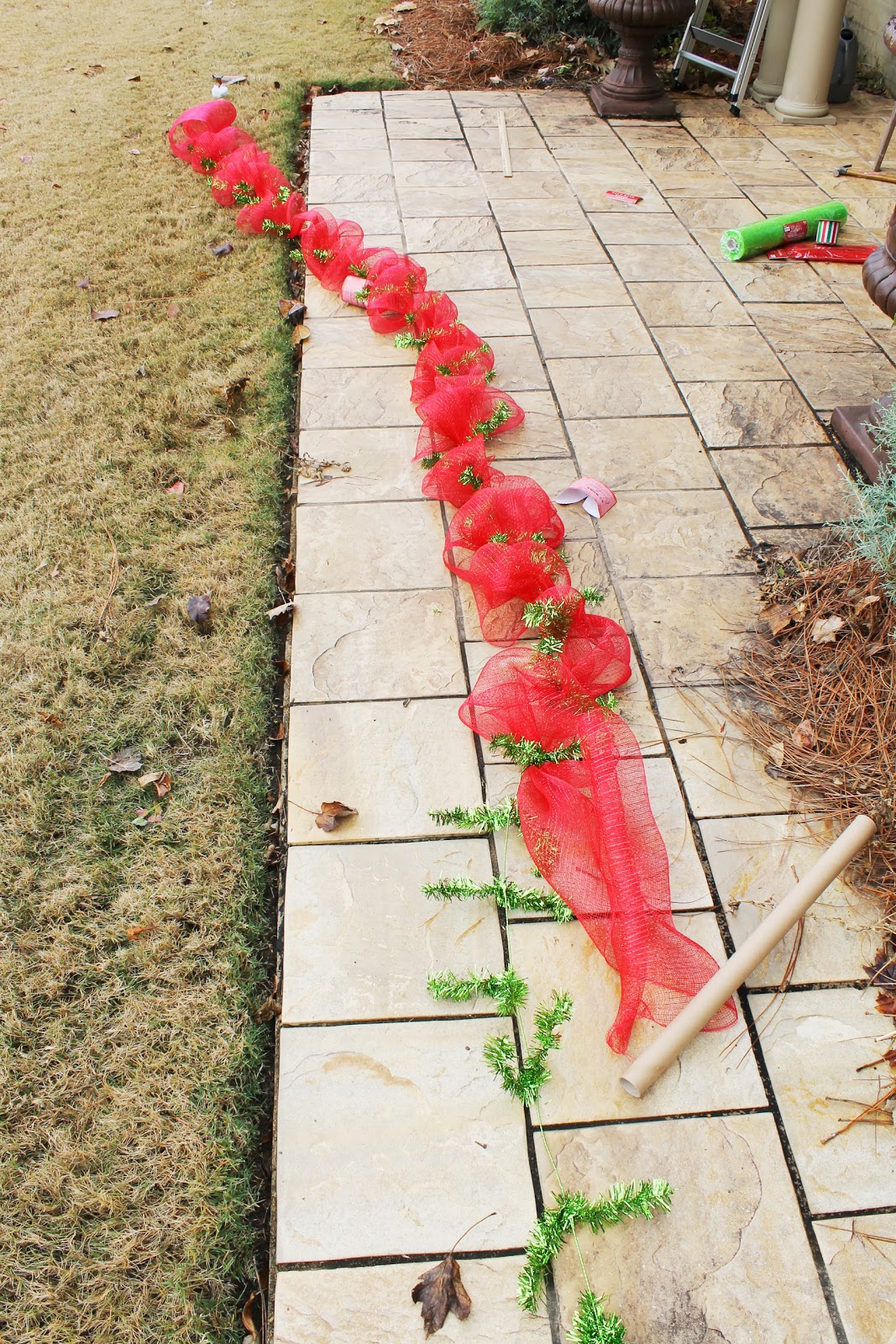 Make A Deco Mesh Garland Miss Kopy Kat