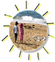 Uma menina e um menino, descalços na areia da praia, numa tarde de verao, observando o mar