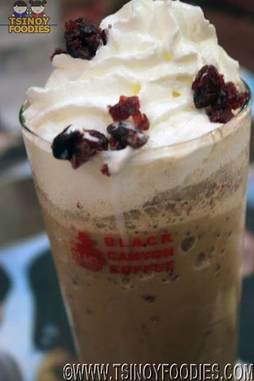 cranberry coffee frappe
