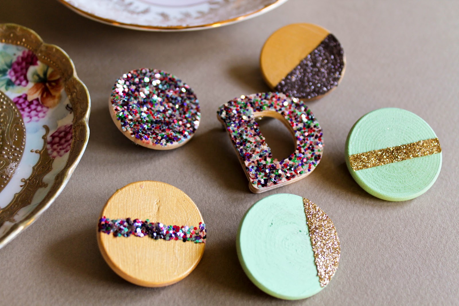 feather and branch DIY SPARKLE PINS