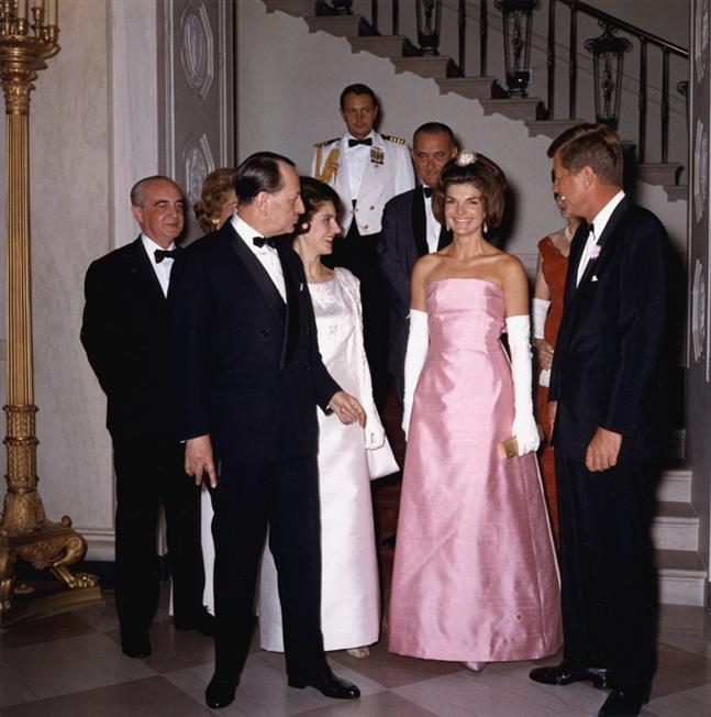 jackie kennedy fashion. Jacqueline Kennedy
