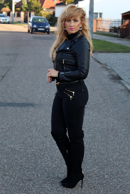 black11.jpg