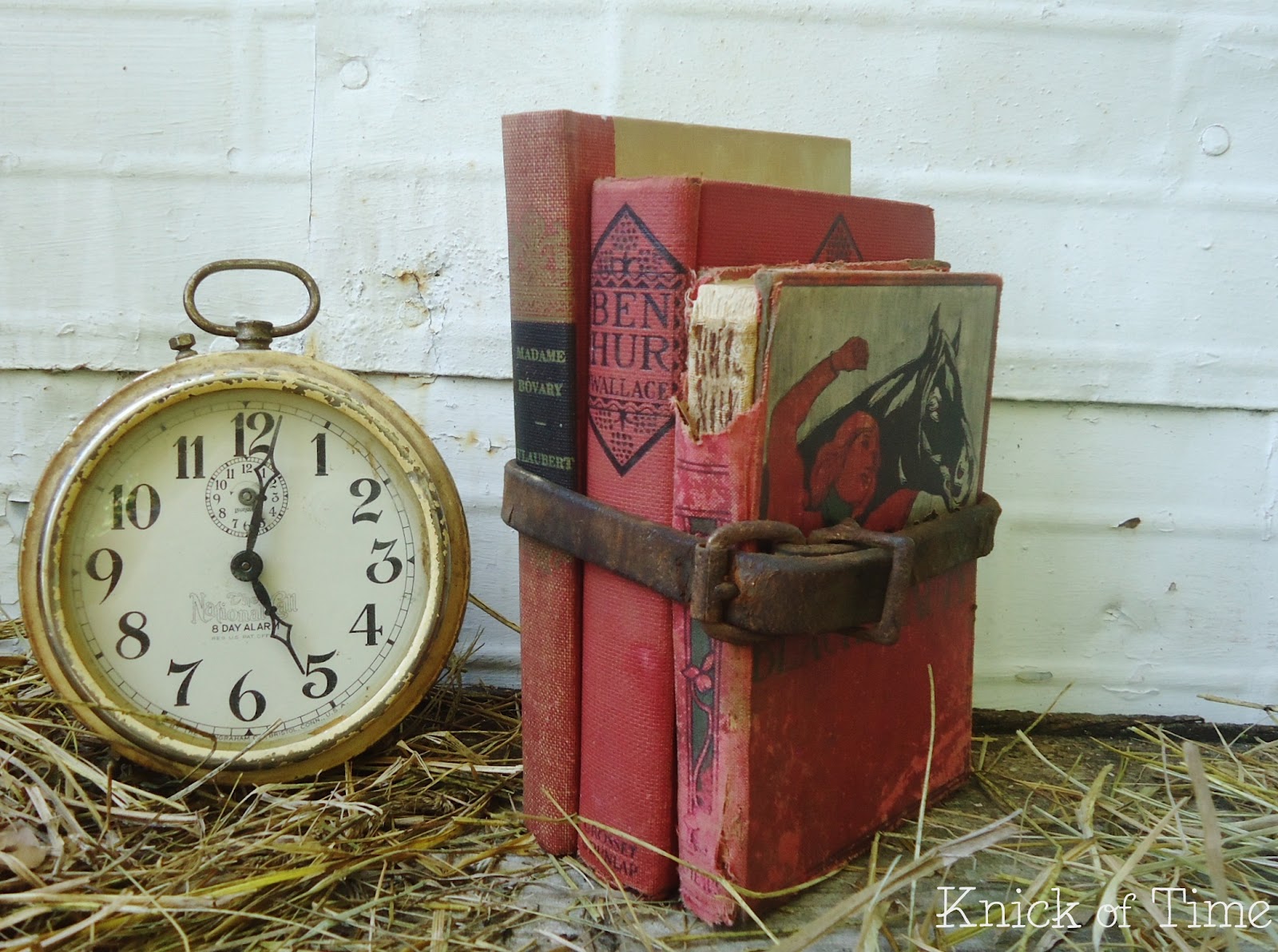 A Theme for Thursday {book bundles} Knick of Time