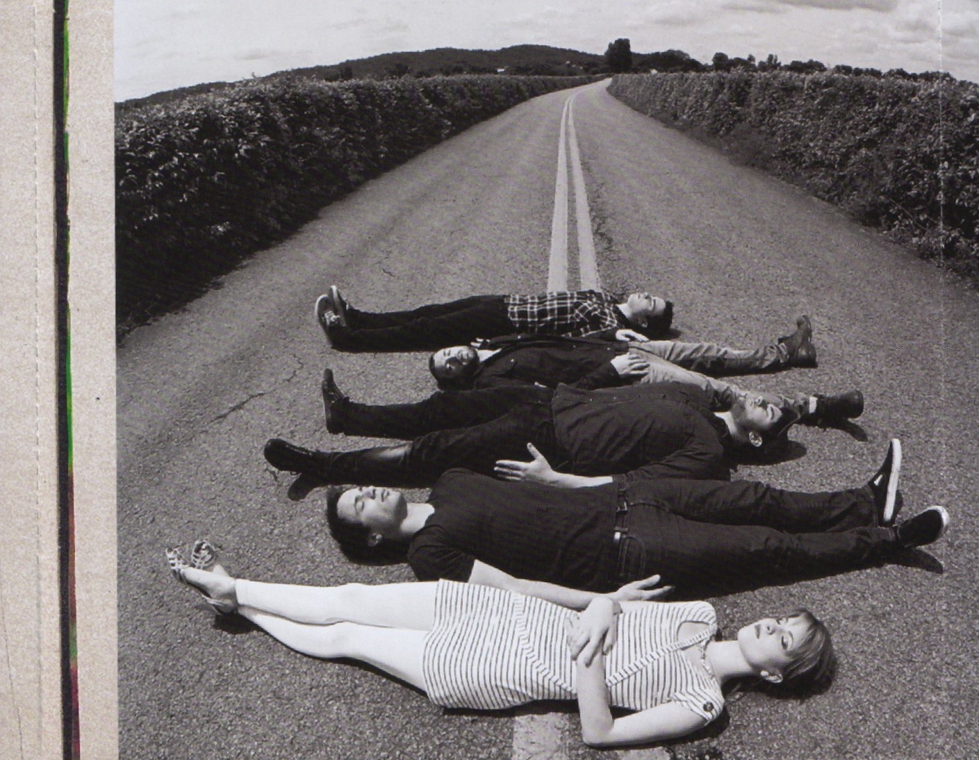 A211 Group 5 Cd Cover Analysis of Brand New Eyes by Paramore