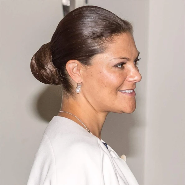 King Carl Gustaf and Crown Princess Victoria attended a conference on the Large Parks in Large Cities