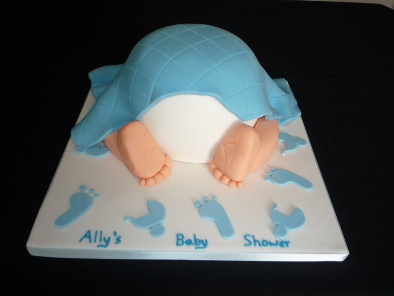 Elaine Allan: Baby bum - Baby shower cake