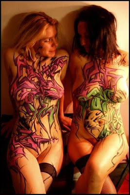 Body Painting On Women Graffiti