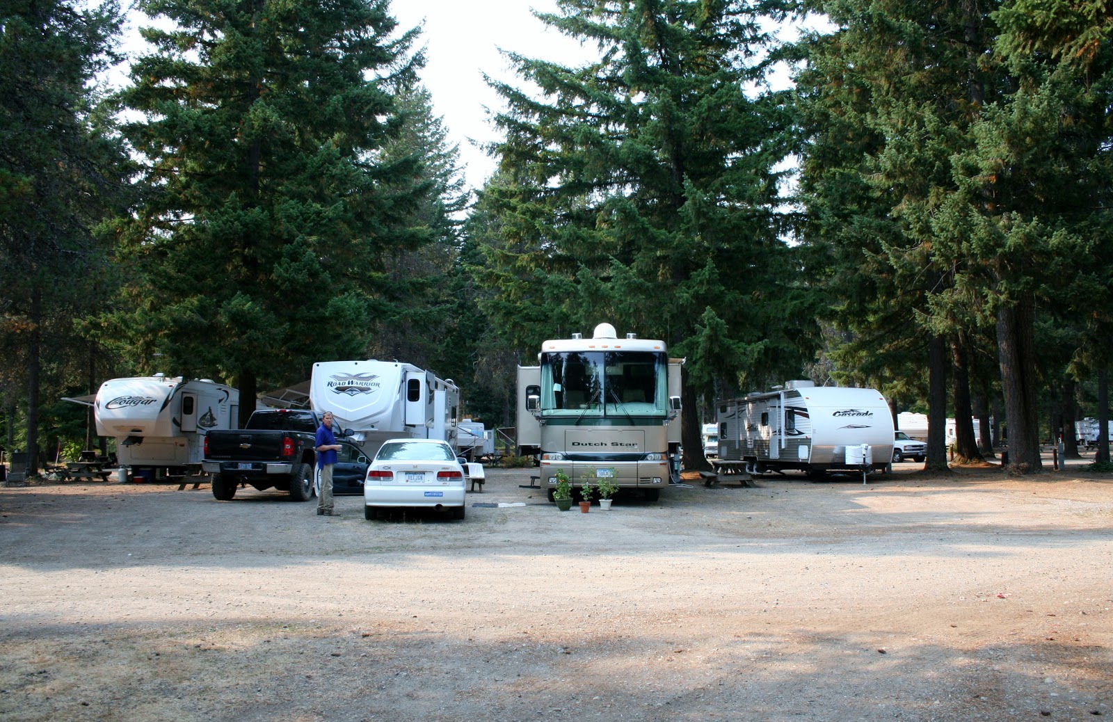 Joe, Diane, & Mallery's Big Adventure Modern Day Gypsies Lake Easton