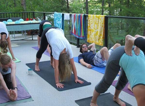 funny-picture-yoga.jpg