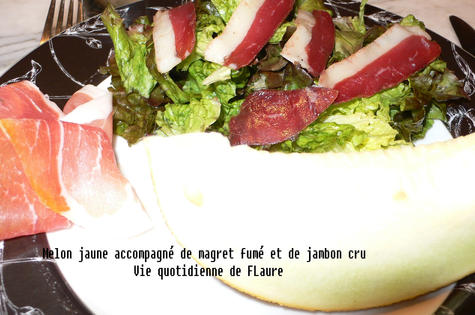 Melon jaune de magret fumé et jambon cru