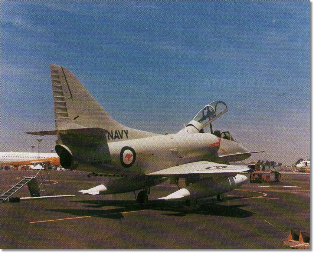 Los 60 años del Skyhawk McDonnell+Douglas+A-4+Skyhawk+8