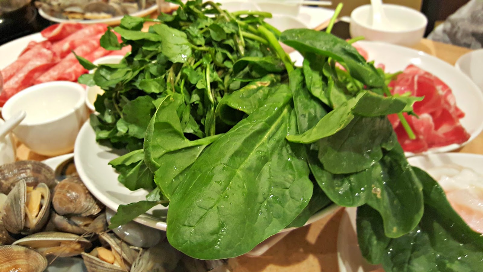 MamiEggroll Sushi & Hotpot buffet at Yong Yong Malden