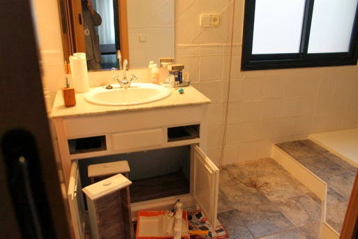 MI RINCÓN DE SUEÑOS: PINTAR MUEBLE DEL BAÑO