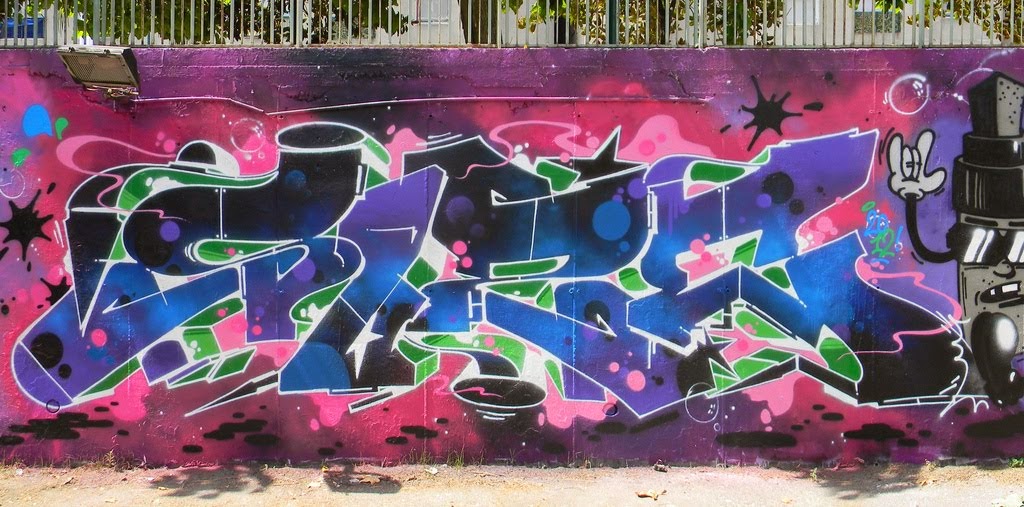 graffiti zeus
