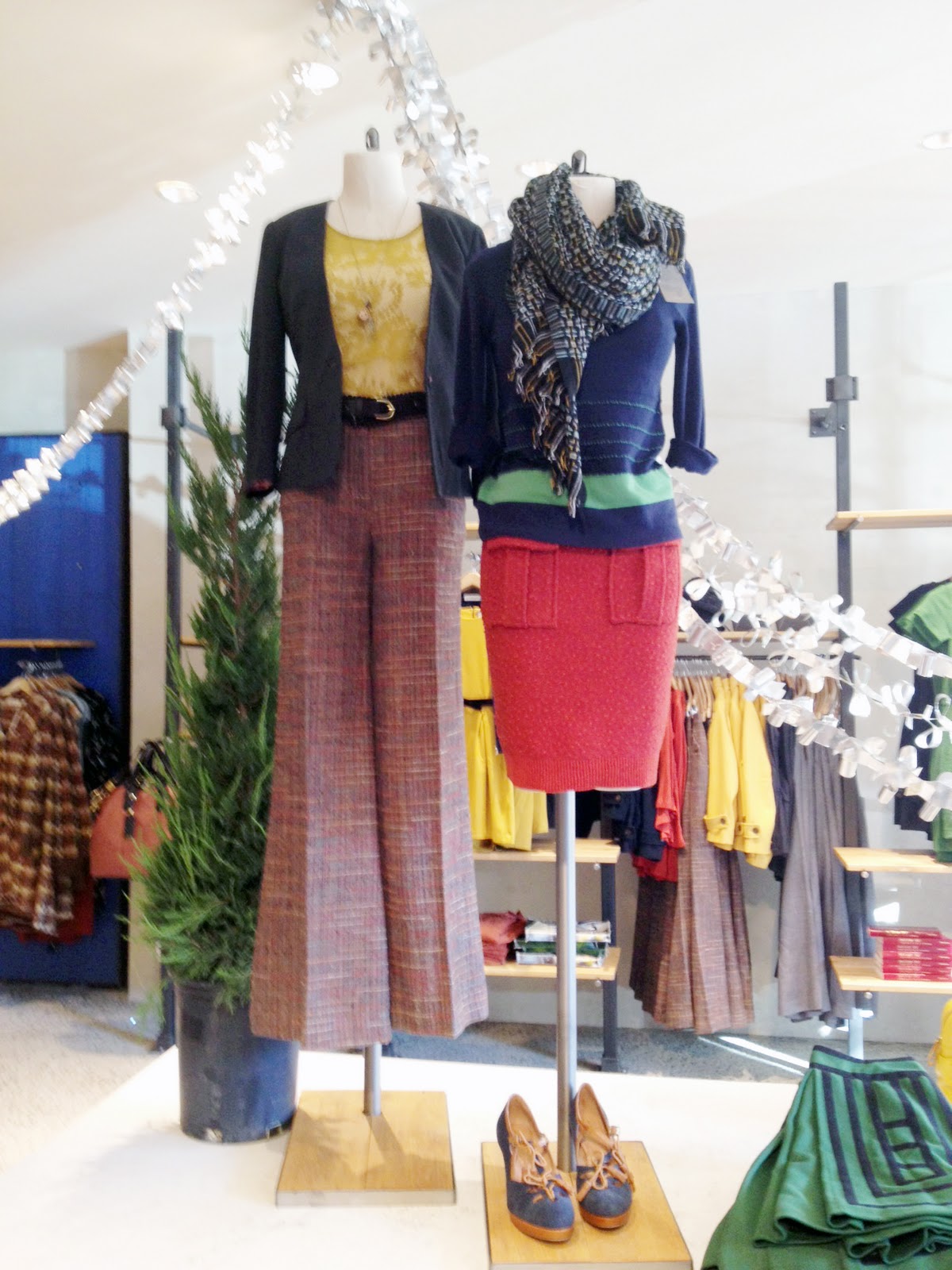 Outfit Inspiration What The Dress Forms Are Wearing Behind The