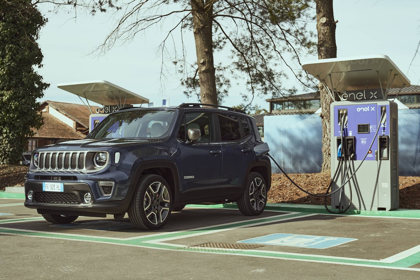 Stellantis confirma lançamento de modelos elétricos da Fiat, Jeep, Peugeot e Citroen no Brasil Stellantis confirma lançamento de modelos elétricos da Fiat, Jeep, Peugeot e Citroen no Brasil