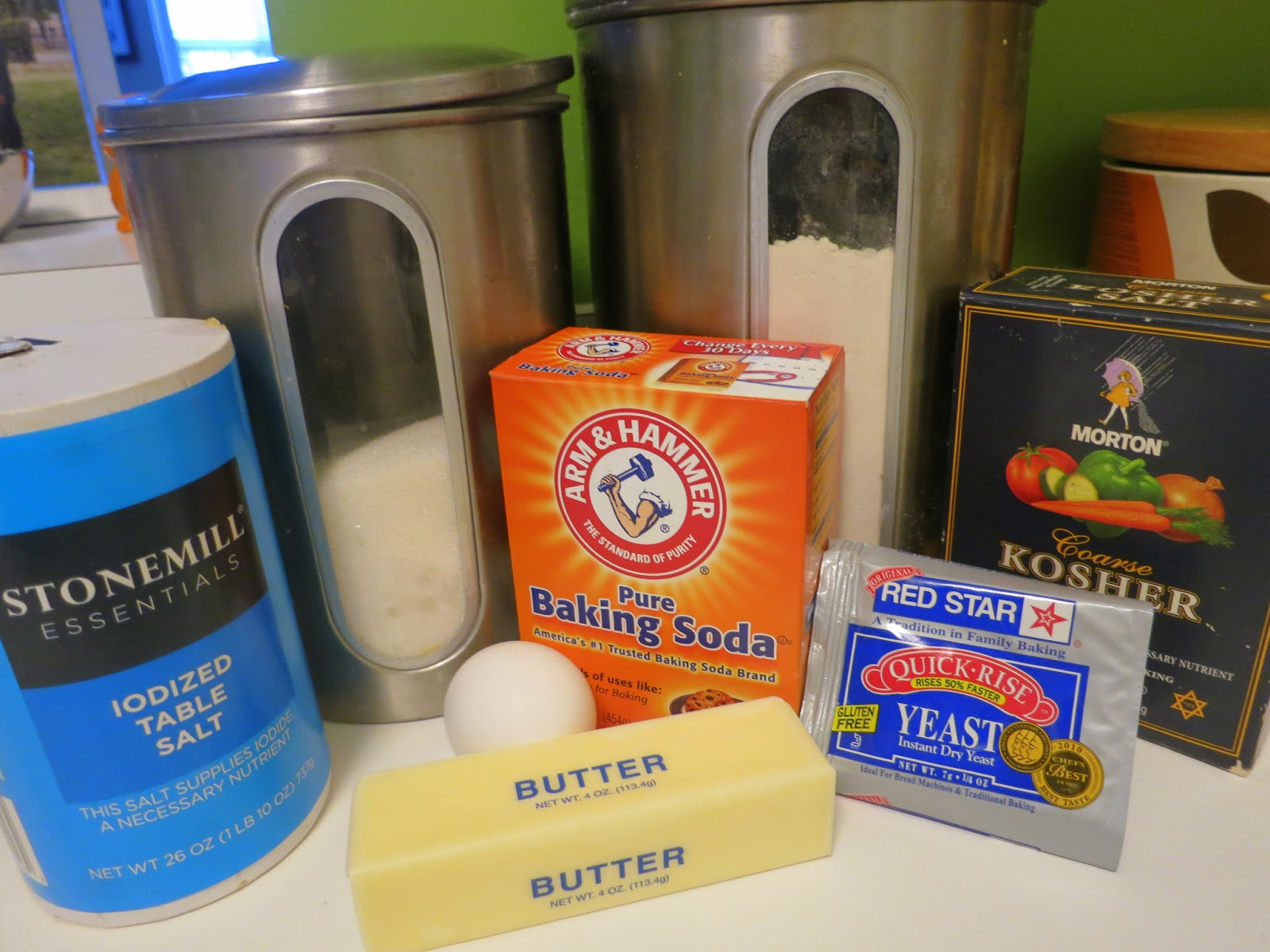 Elizabeth's Dutch Oven Pretzel Rolls