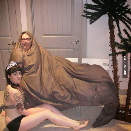Cosplay Fail de Jabba y Leia Cosplay Fail de Jabba y Leia
