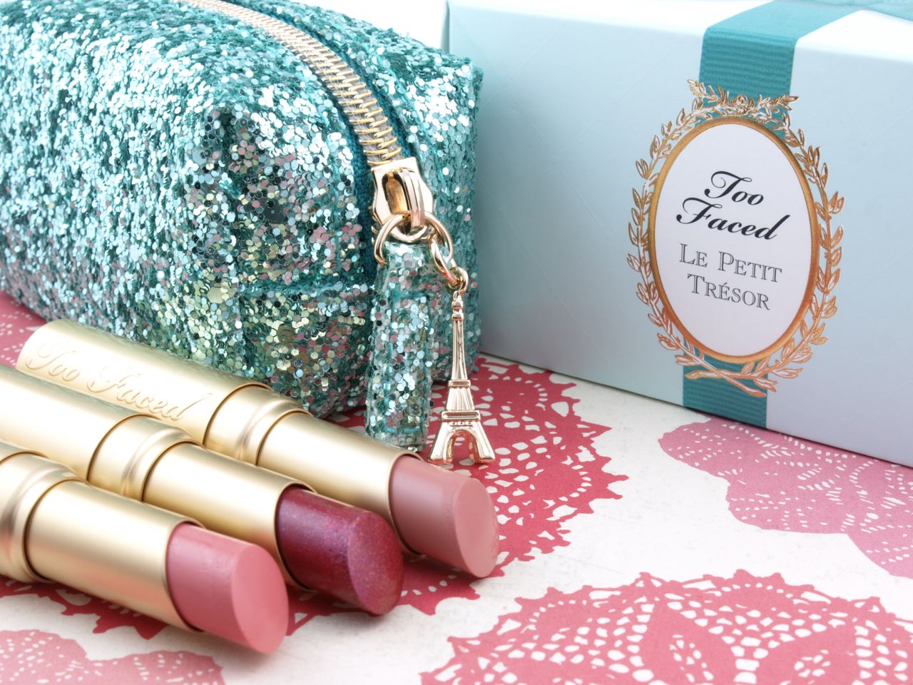 Too Faced Holiday 2015 Le Petit Tresor Set: Review and Swatches  The Happy  Sloths: Beauty, Makeup, and Skincare Blog with Reviews and Swatches