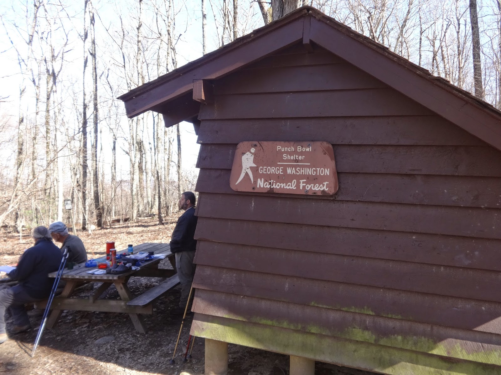 Appalachian Trail Section hiking James River Foot Bridge to Punchbowl