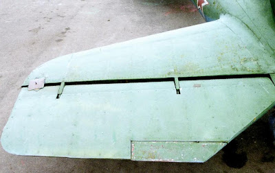 левая консоль стабилизатора Ил-10 М