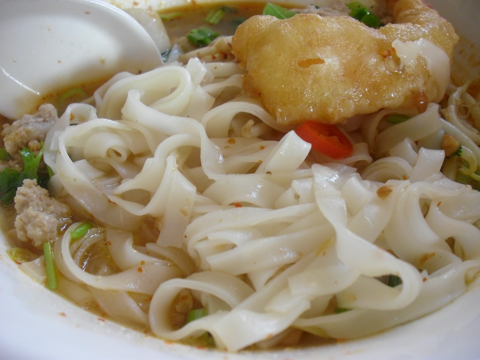Eat Noodles Love Noodles 100 Up Kaosarn